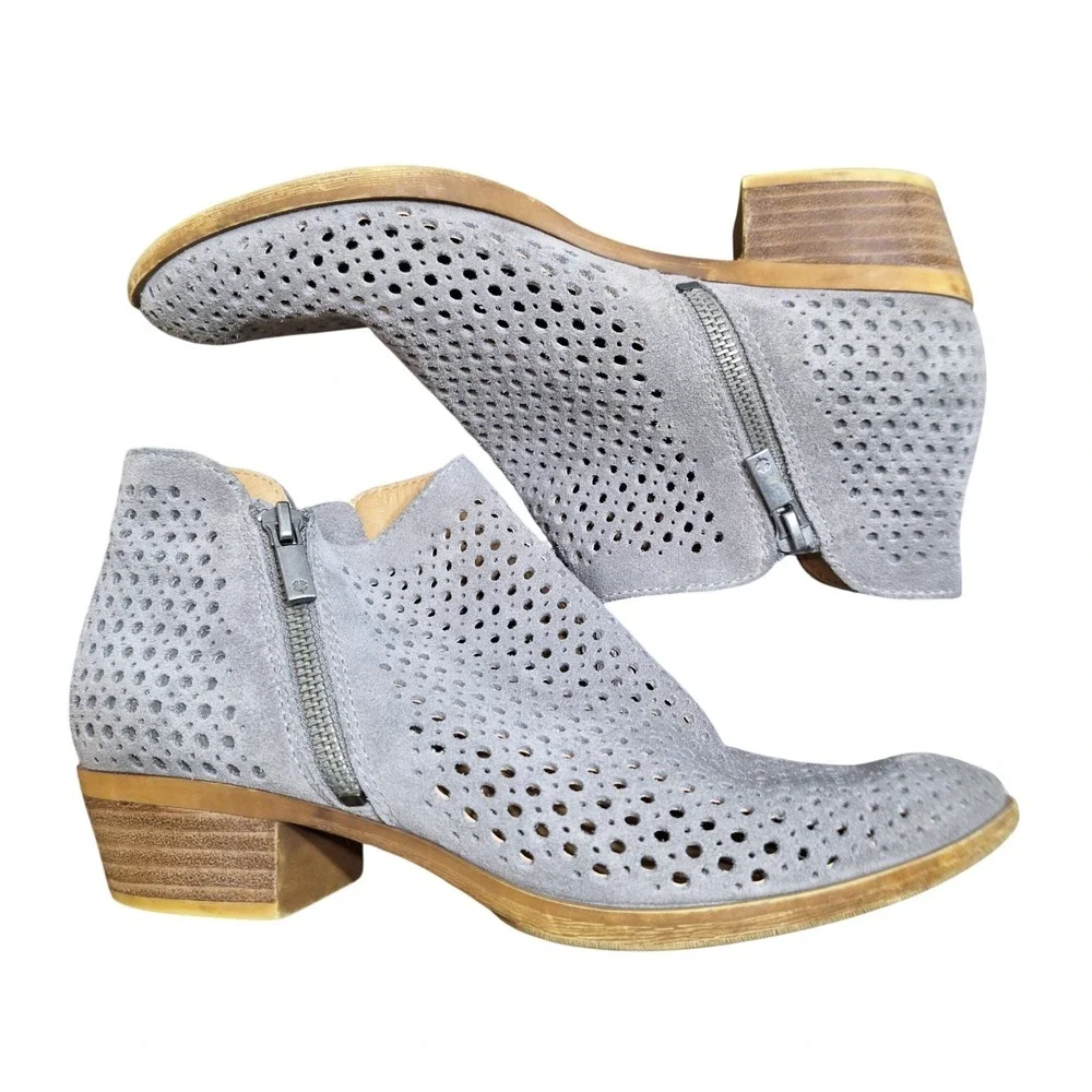 Lucky Brand Breathable Grey Perforated Suede Ankle Boots Stacked Heel Womens 8.5